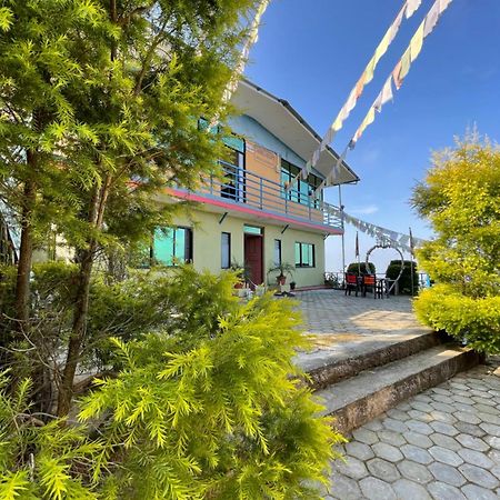 Chareli Resort Nagarkot Extérieur photo