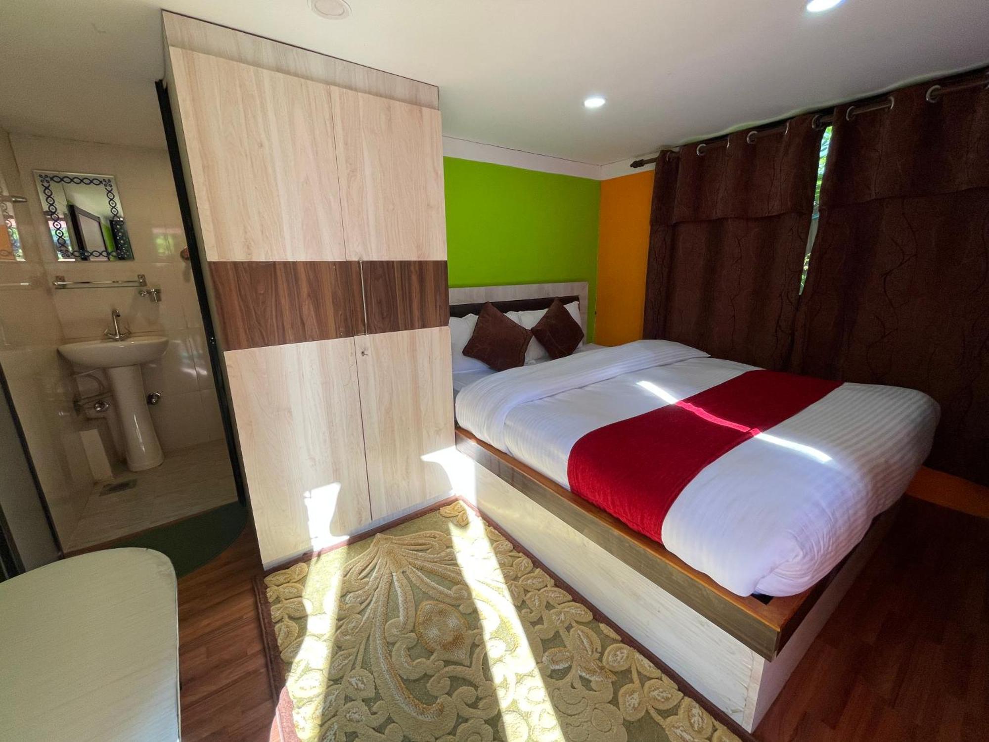 Chareli Resort Nagarkot Extérieur photo
